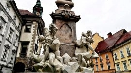 Ljubljana: Robova fontana
