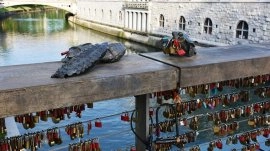 Ljubljana: Ljubavni katanci na Mesarskom mostu