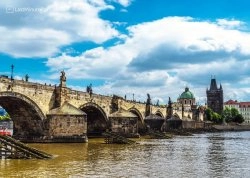 Prvi maj - Prag - Hoteli: Karlov Most