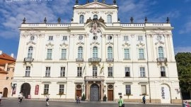 Prag: Archbishop's Palata