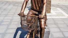 Marmaris: Statua Biciklista