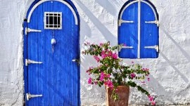 Bodrum: Plava vrata