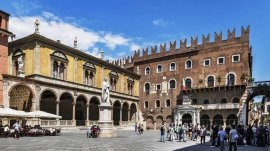 Verona: Piazza dei Signori