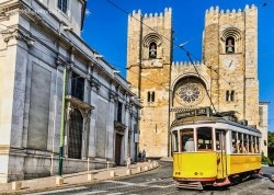 Prolećna putovanja - Lisabon - Hoteli: Lisabonska katedrala