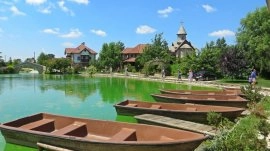 Etno selo Stanišići: Pogled na čamce