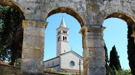 Istra: Crkva u Puli