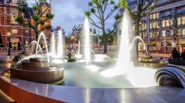 Amsterdam: Trg Leidseplein i fontana