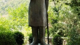 Mostar: Statua Alekse Šantića