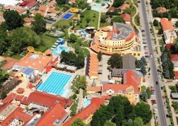Vikend putovanja - Banja Morahalom - : Pogled na banju