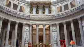 Napulj: Unutrašnjost bazilike San Franccisko di Paola