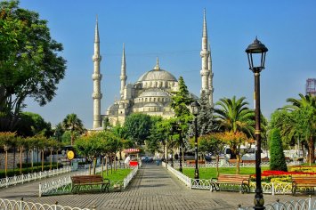 Metropole i znameniti gradovi - Istanbul - Carske palate - Hoteli