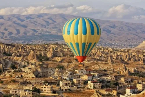 Prvi maj - Kapadokija