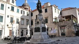 Dubrovnik: Trg Ivana Gundulića