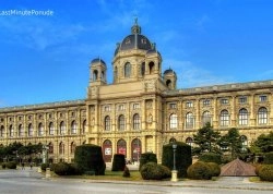 Prvi maj - Beč - Hoteli: Prirodnjački muzej