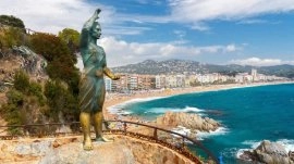 Ljoret de Mar: Dona Marinera - bronzana statua ribareve žene