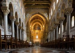 Leto 2024, letovanje - Sicilija - Hoteli: Unutrašnjost crkve u Palermu
