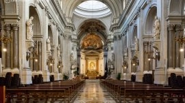 Sicilija: Unutrašnjost crkve Sveta Marija