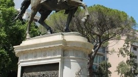 Sicilija: Statua Đuzepe Garibaldi