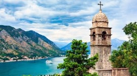 Kotor: Pogled na crkvu