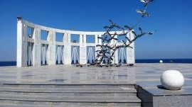 Šarm el Šeik: Spomenik žrtvama avio katastrofe