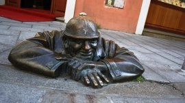 Bratislava: Statua Čumil