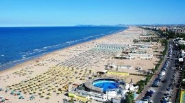 Rimini: Pogled na plažu