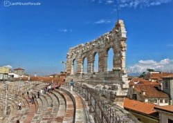 Šoping ture - Prvomajsko krstarenje  - Hoteli: Arena