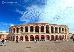 Šoping ture - Prvomajsko krstarenje  - Hoteli: Arena