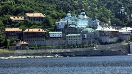Atos: Manastir Sv. Pantelejmona