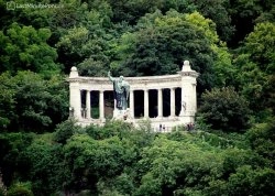Vikend putovanja - Budimpešta - : Brdo Gelert i spomenik Sv. Gelertu