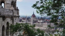 Budimpešta: Pogled na Peštu sa ribarskog bastiona
