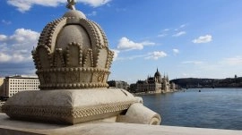 Budimpešta: Kamena kruna Mađarske sa pogledom na Parlament