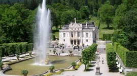 Dvorci Bavarske: Dvorac Linderhof sa fontanom