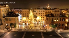 Rim: Pogled sa Španskih stepenica noću