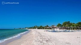 Nea Flogita: Plaža