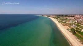 Nea Flogita: Pogled na Nea Flogitu