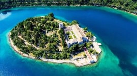 Mljet: Pogled na ostrvo Svete Marije