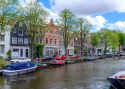 Prvi maj - Amsterdam - Hoteli: Kanal
