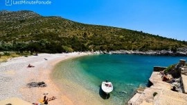 Hvar: Plaža Dubovica