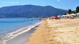 Nea Vrasna: Plaža