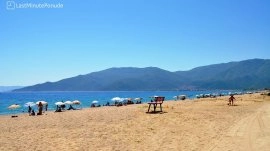 Nea Vrasna: Plaža