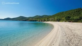 Nea Kalikratia: Plaža