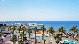 Larnaka: Pogled na plažu