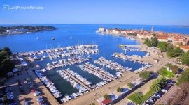 Poreč: Pogled na luku