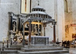 Prvi maj - Južna Italija - Hoteli: Crkva Svetog Nikole