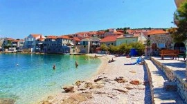 Brač: Postira plaža