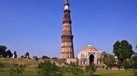Nju Delhi: Minaret Qutub