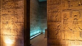 Asuan: Unutrašnjost hrama Philae