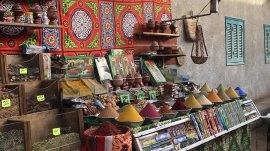 Asuan: Prodaja začina u nubijskom delu Asuana
