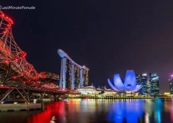 Jesenja putovanja - Jugoistočna Azija - Hoteli: Most Helix noću